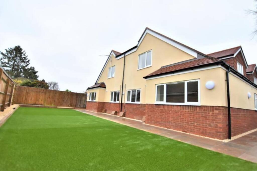 Didcot - Private Flat With Garden & Parking 08アパートメント エクステリア 写真