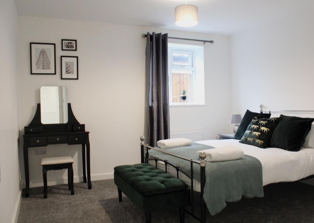 Didcot - Private Flat With Garden & Parking 08アパートメント エクステリア 写真