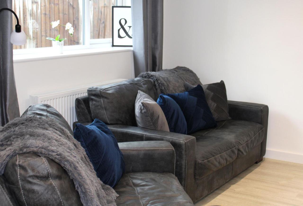 Didcot - Private Flat With Garden & Parking 08アパートメント エクステリア 写真